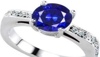 Sapphire ring